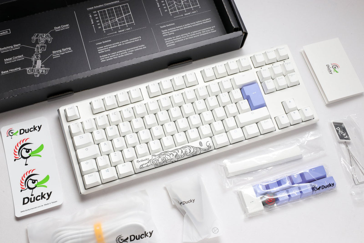 Ducky One 3 TKL Pure White UK ISO RGB Cherry MX Blue
