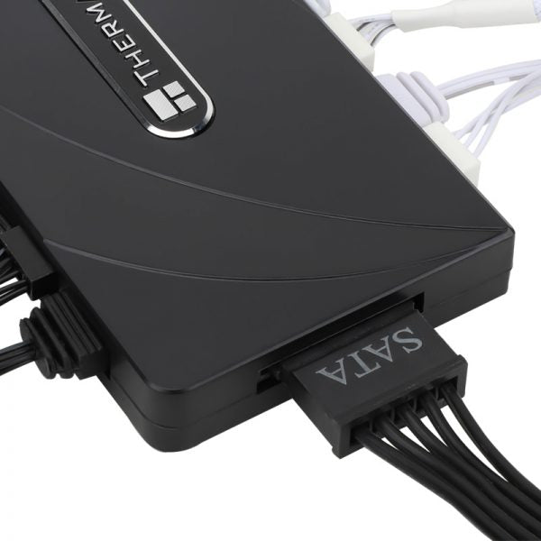 Thermalright 8-Port PWM Fan and A-RGB SATA Powered Hub