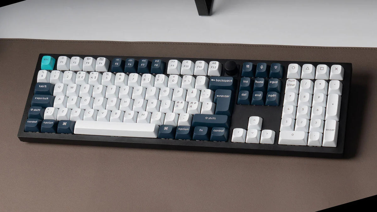 Keychron Q6 Max Carbon Black RGB Fullsize ISO UK Jupiter Banana