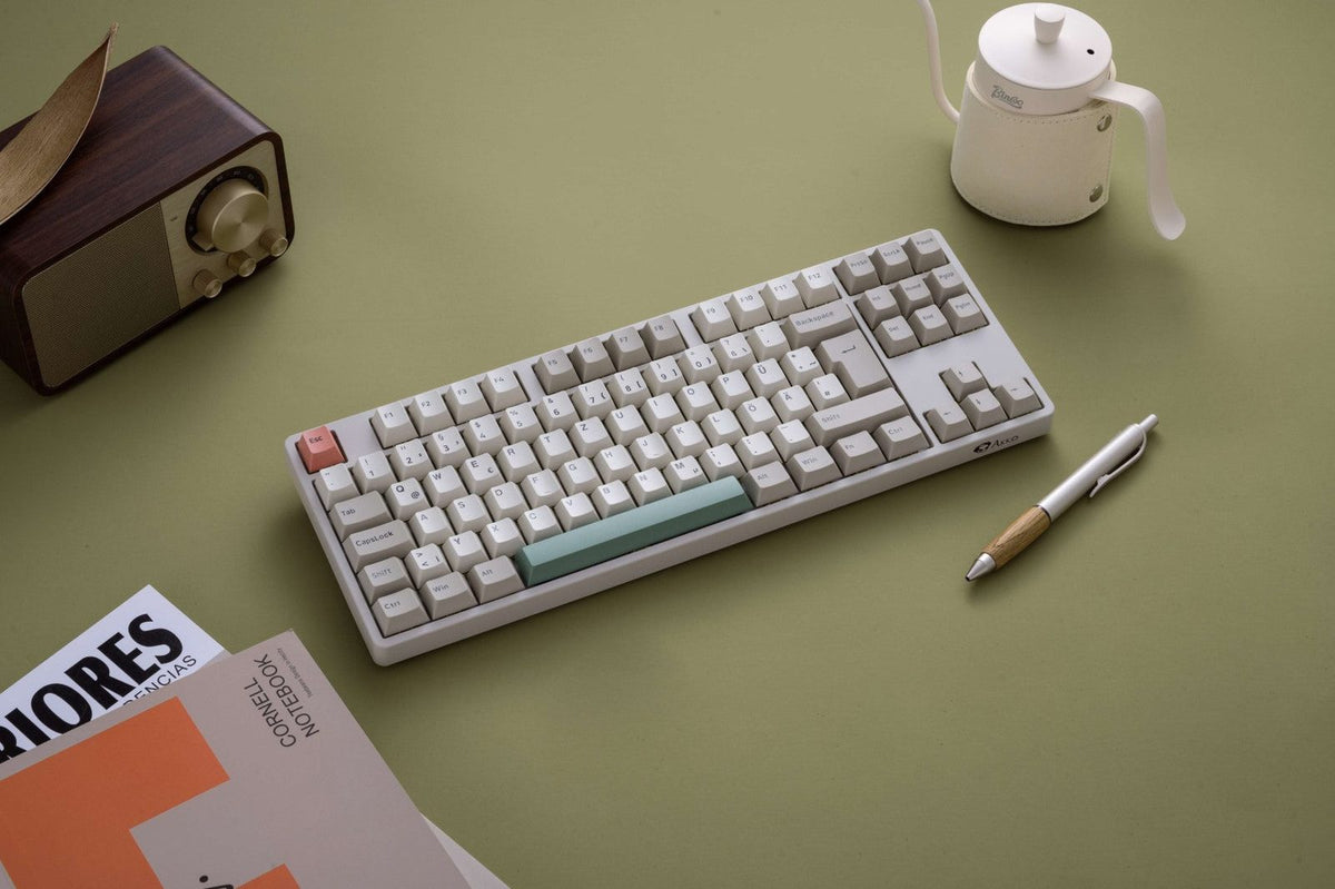 Akko 5087B Plus 9009 RGB TKL ISO UK CS Wine Red