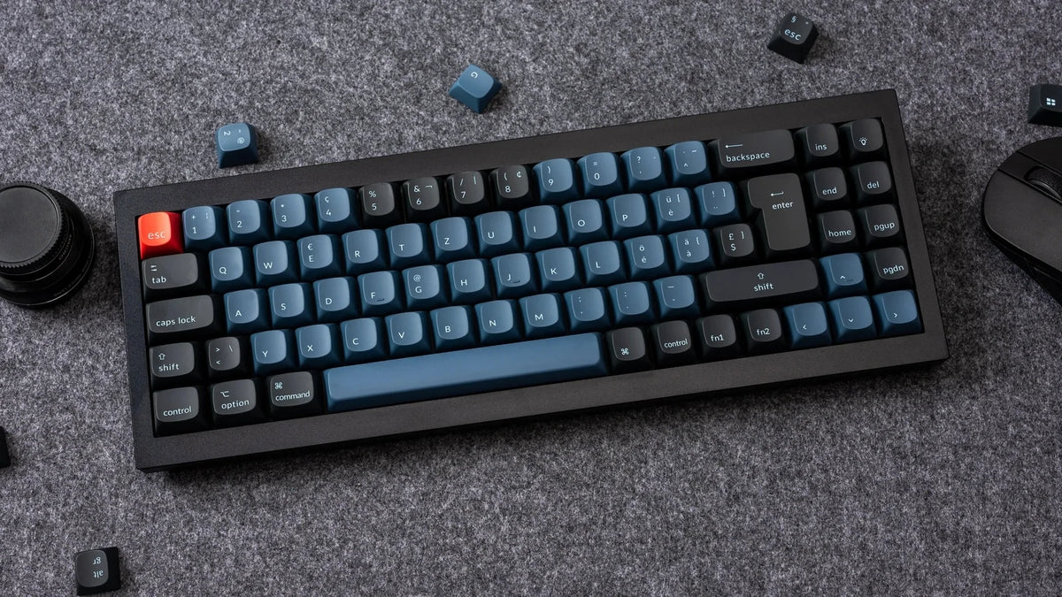 Keychron Q7 Carbon Black RGB 70% ISO UK Gateron G Pro Red